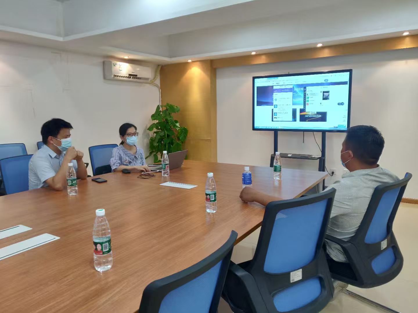 云南客户到访公司，实地考察并认可产品功能